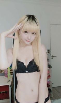 午夜精品小视频
