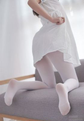 强袭魔女